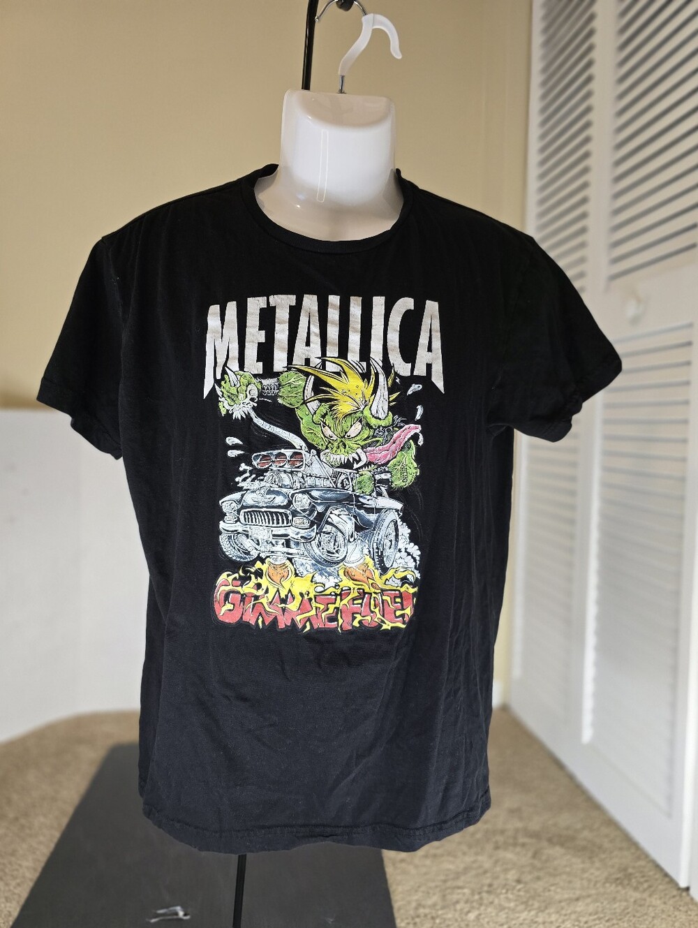 Black Metallica Gimme Fuel Rock Band Music Official Merch tshirt size Large
